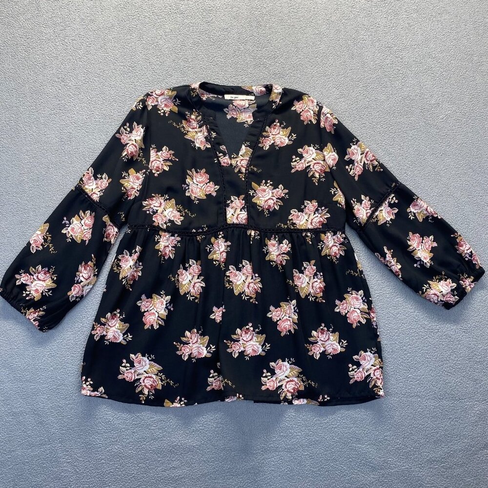 MI AMI Womens Babydoll Top Size M Blouse,Black Floral,V Neck,Preppy,Casual - Picture 1 of 9